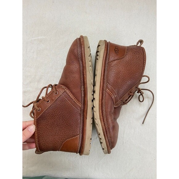 UGGS Men\'s 9 Neumel Lace Up Sheepskin Boots Brown Leather Chukka S/N 1018666 main image 7